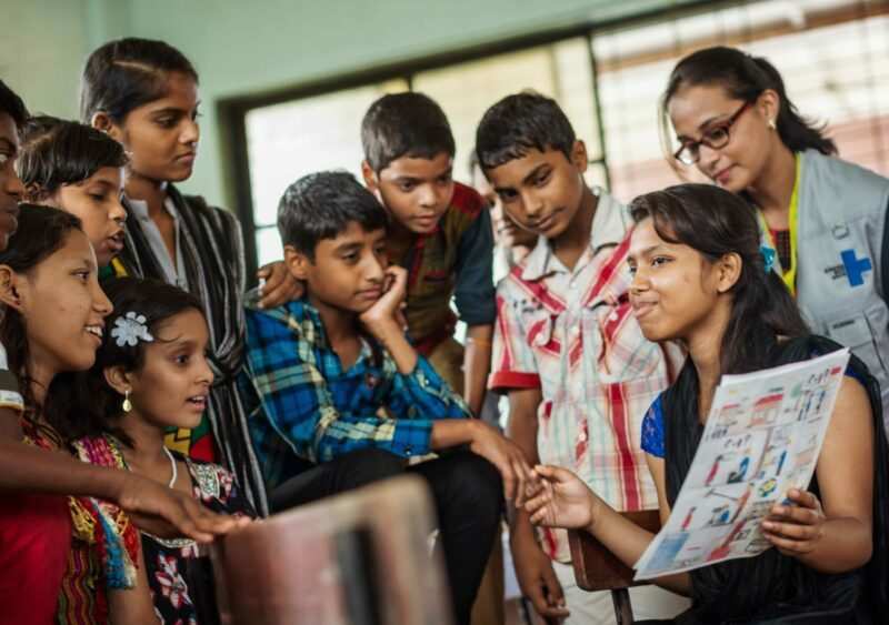 Kinder in Indien (Foto: Jakob Studnar) Müllkind in Indien (Foto: Kindernothilfepartner)