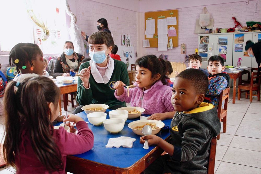 In der Kindertagesstätte werden die Mädchen und Jungen rundum gut versorgt (Foto: Jürgen Schübelin) In der Kindertagesstätte werden die Mädchen und Jungen rundum gut versorgt (Foto: Jürgen Schübelin)