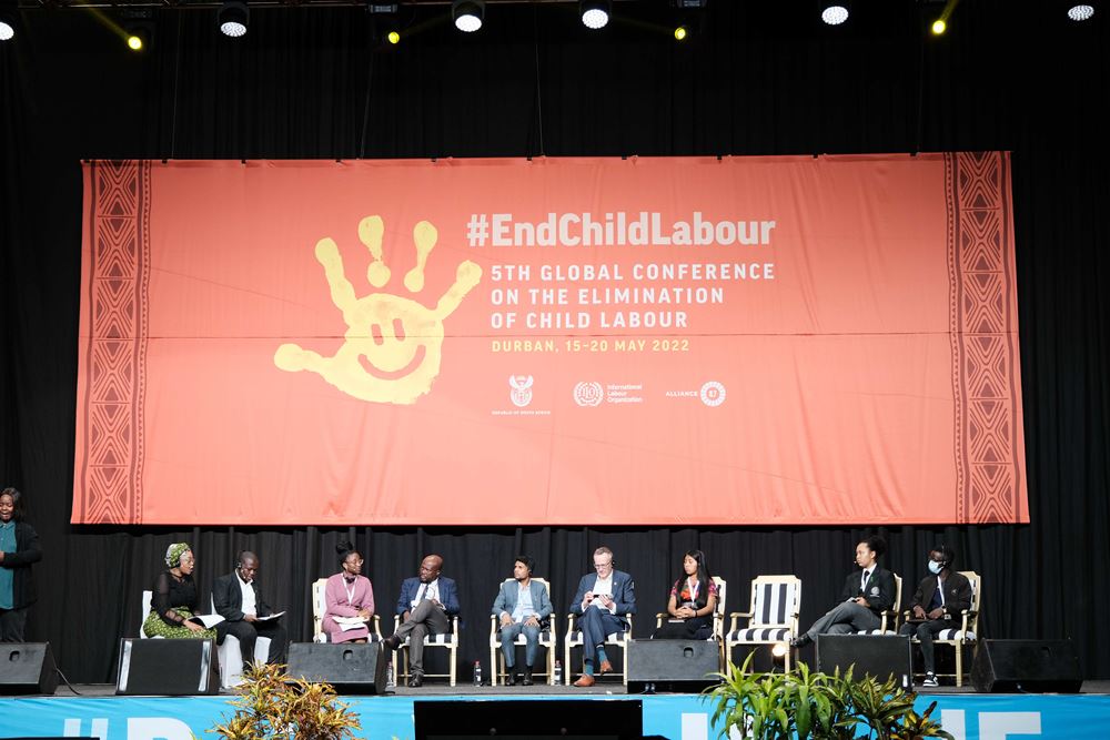 Weltkonferenz gegen Kinderarbeit in Durban, Kinderforum, Panel mit Ashley und Kabwe