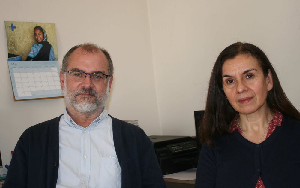 Chile-Interview zur Verfassung
José Horacio Wood und Claudia Vera im ANIDE-Büro (Foto: Jürgen Schübelin)