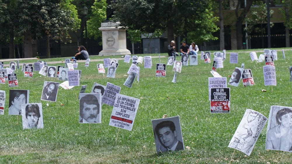 Vorstandsreise Katrin Weidemann nach Chile - 'Memorial del Detenido Desaparecido y del Ejecutado Político' - die zentrale Gedenkstätte zur Erinnerung an die Opfer des Militärputsches - Sehenswürdigkeiten Vorstandsreise Katrin Weidemann nach Chile - 'Memorial del Detenido Desaparecido y del Ejecutado Político' - die zentrale Gedenkstätte zur Erinnerung an die Opfer des Militärputsches - Sehenswürdigkeiten