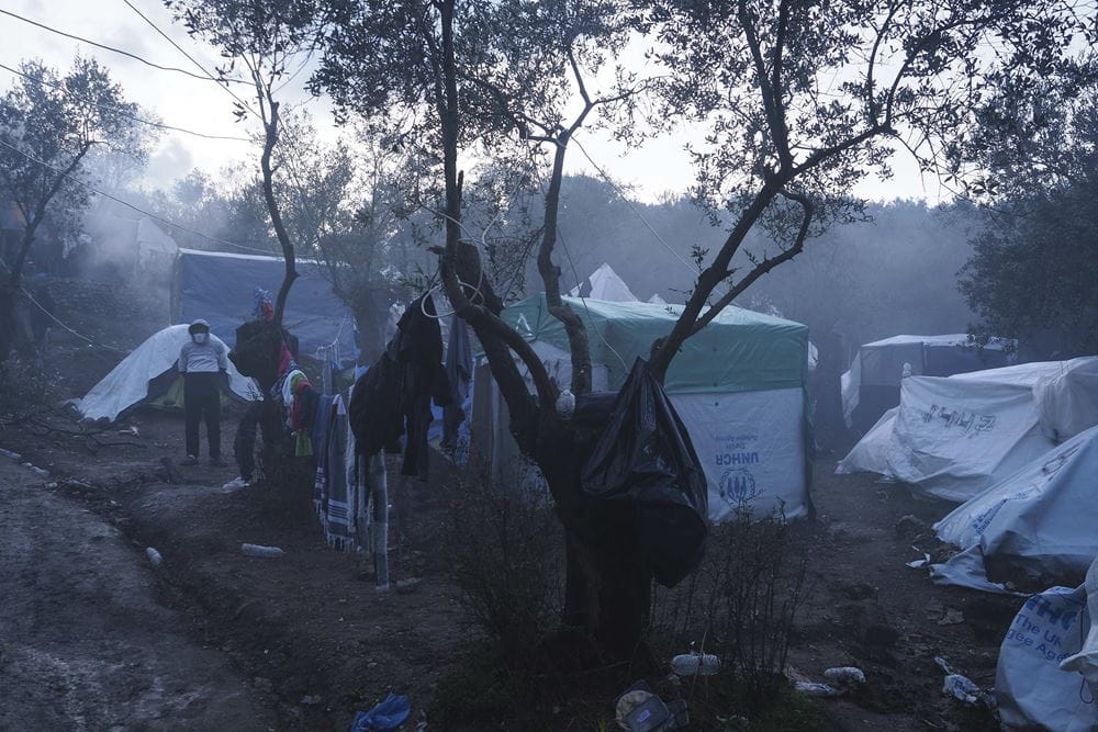 Flüchtlingsunterkünfte auf Lesbos (Foto: Kindernothilfe-Partner) Flüchtlingsunterkünfte auf Lesbos (Foto: Kindernothilfe-Partner)