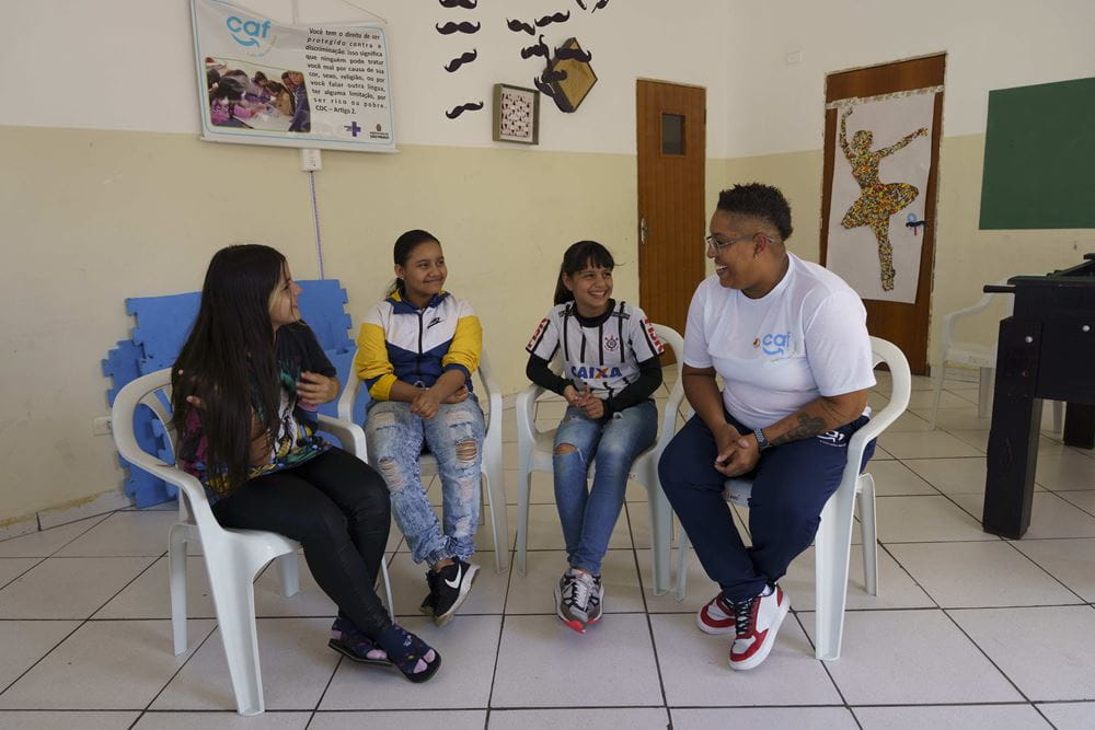 Sozialarbeiterin Ellen hat immer ein offenes Ohr und ein großes Herz für die Kinder und Jugendlichen (Quelle: Christian Nusch) Sozialarbeiterin Ellen hat immer ein offenes Ohr und ein großes Herz für die Kinder und Jugendlichen (Quelle: Christian Nusch)