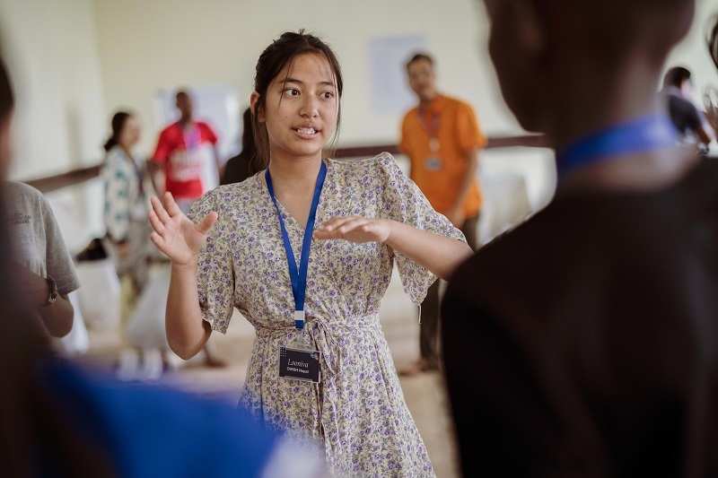 Looniva aus Nepal vertritt in Kigali ihr Kinderkomitee (Quelle: Jakob Studnar)