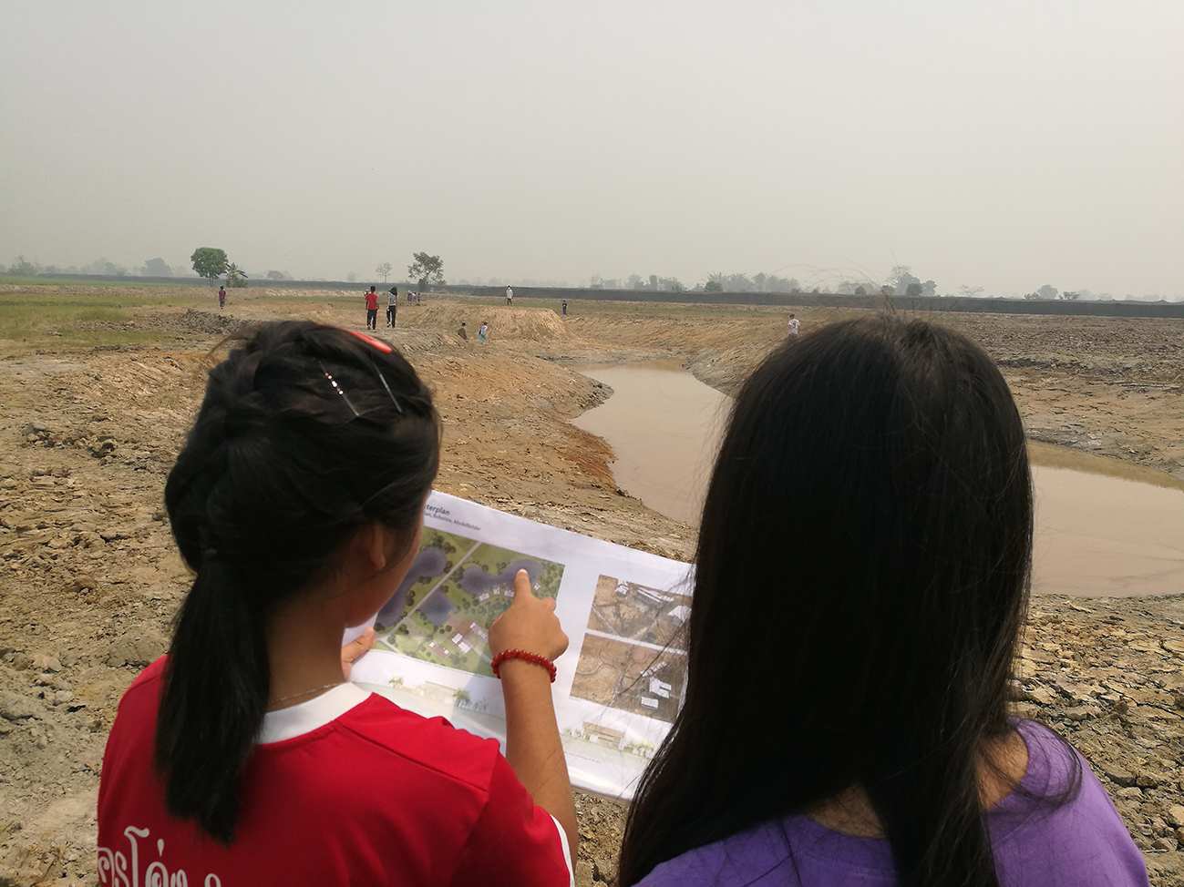 Große Pläne für "ihre" Baan-Doi-Farm (Foto: Kindernothilfepartner)