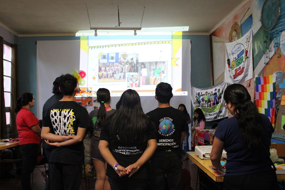 Das Arbeitsthema "Schutz der Umwelt, Klimaerwärmung und Nachhaltigkeit" war schnell und einstimmig gewählt (Foto: María Elena Vásquez) Das Arbeitsthema "Schutz der Umwelt, Klimaerwärmung und Nachhaltigkeit" war schnell und einstimmig gewählt (Foto: María Elena Vásquez)