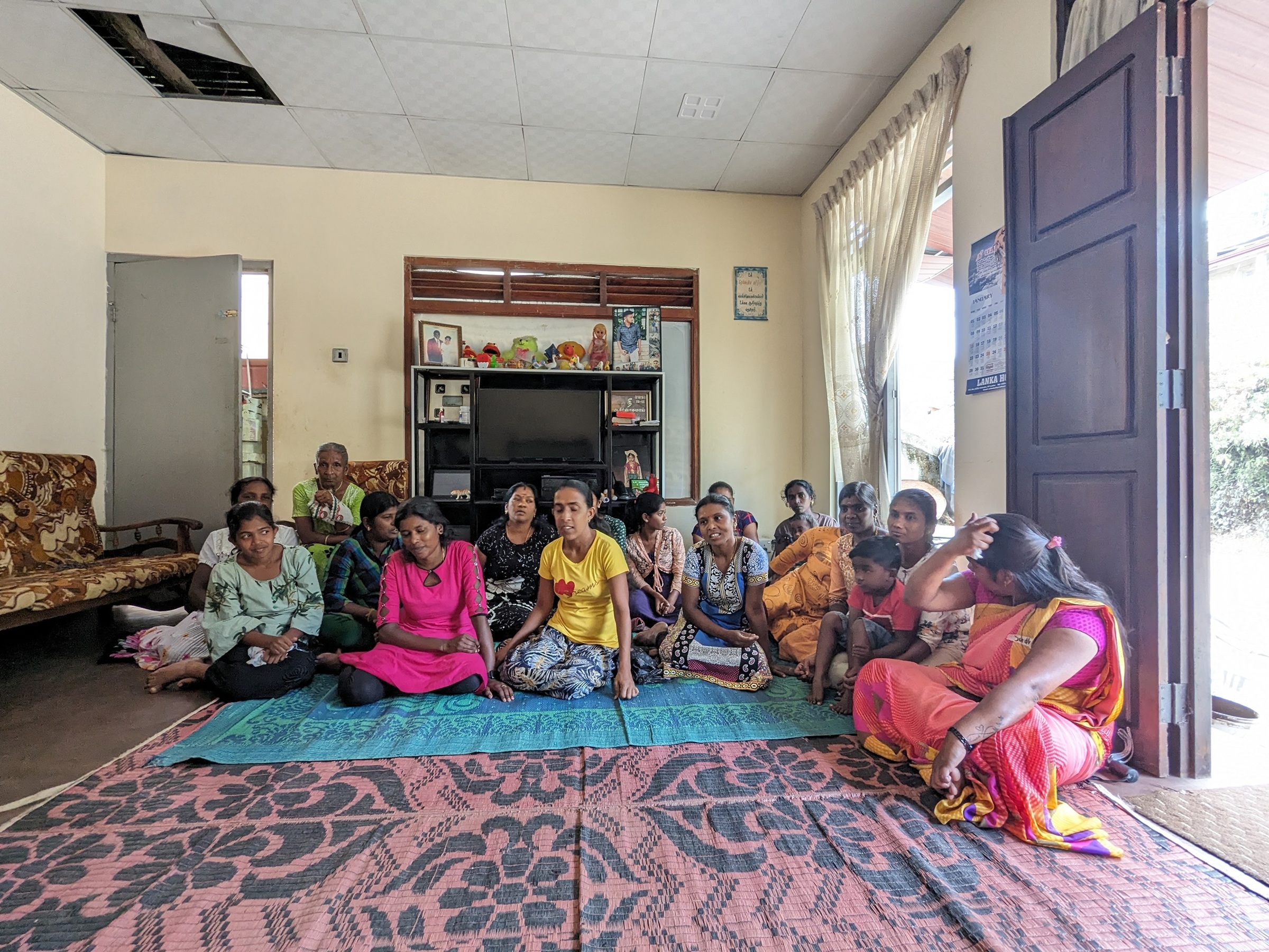 Selbsthilfegruppe in Sri Lanka (Foto: Kindernothilfe)