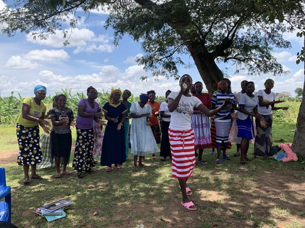 Frauen aus der Selbsthilfegruppe in Uganda (Foto: Andreas Wagner) Frauen einer Selbsthilfegruppe in Uganda (Foto: Kindernothilfe)
