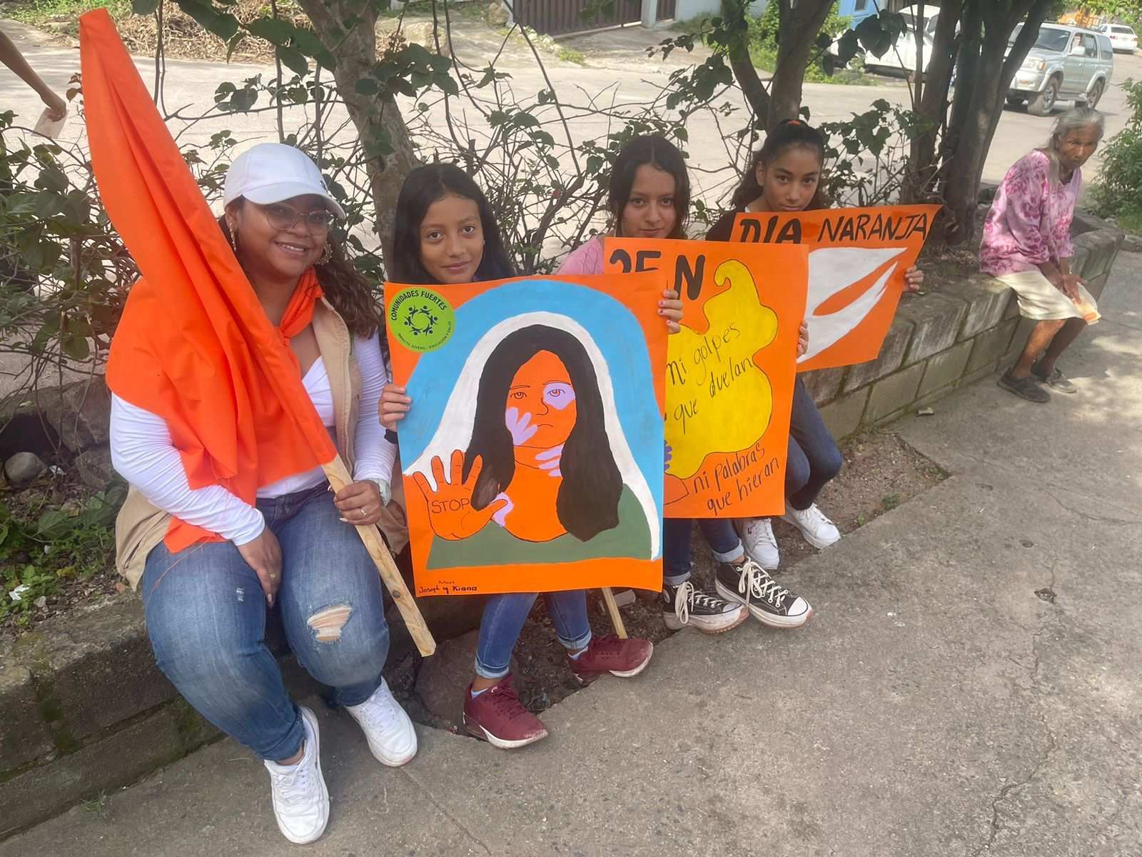 Orange Days Aktion im Kindernothilfe-Projekt in Honduras (Foto: Kindernothilfepartner)