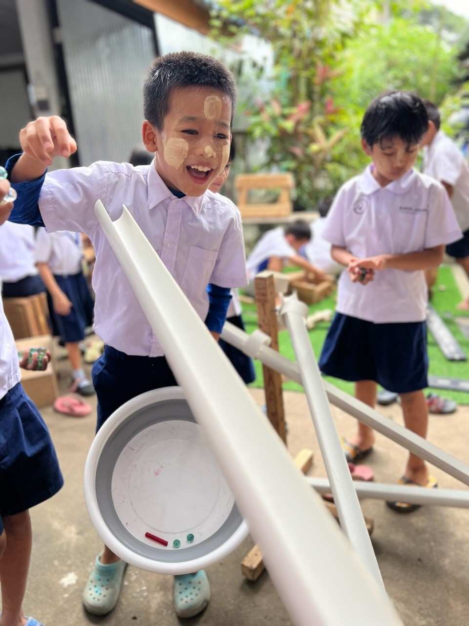 Spielende Kinder in Thailand. (Foto: Kindernothilfepartner)